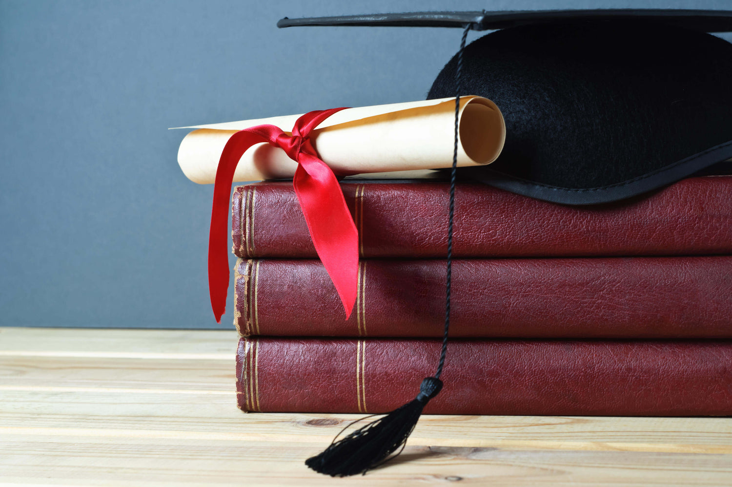 Bible School Graduate, Spanish Bible Courses, Admissions, free bible college